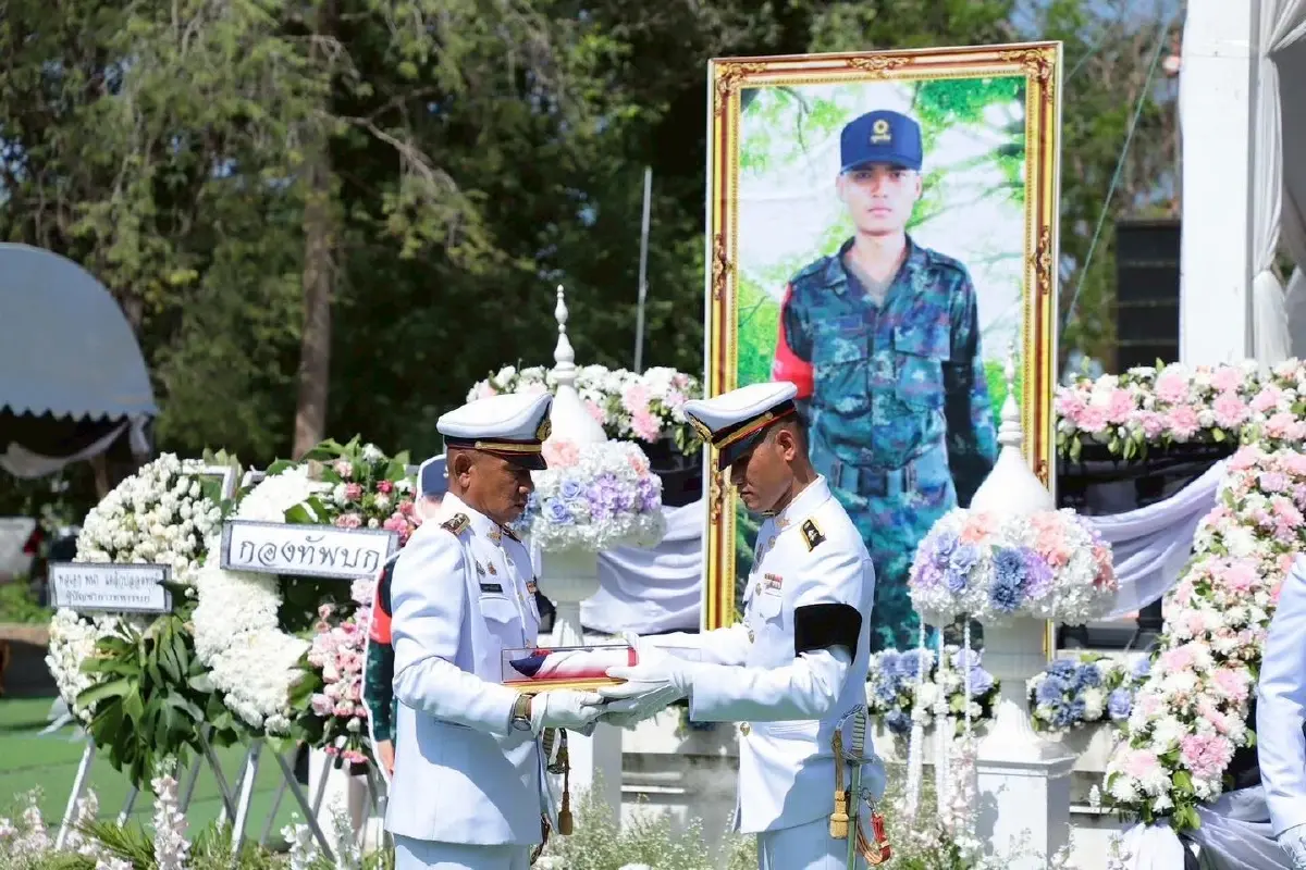 สดุดีทหารกล้า พระราชทานเพลิงศพ 5 ทหารหาญ พลีชีพปกป้องอธิปไตยไทย