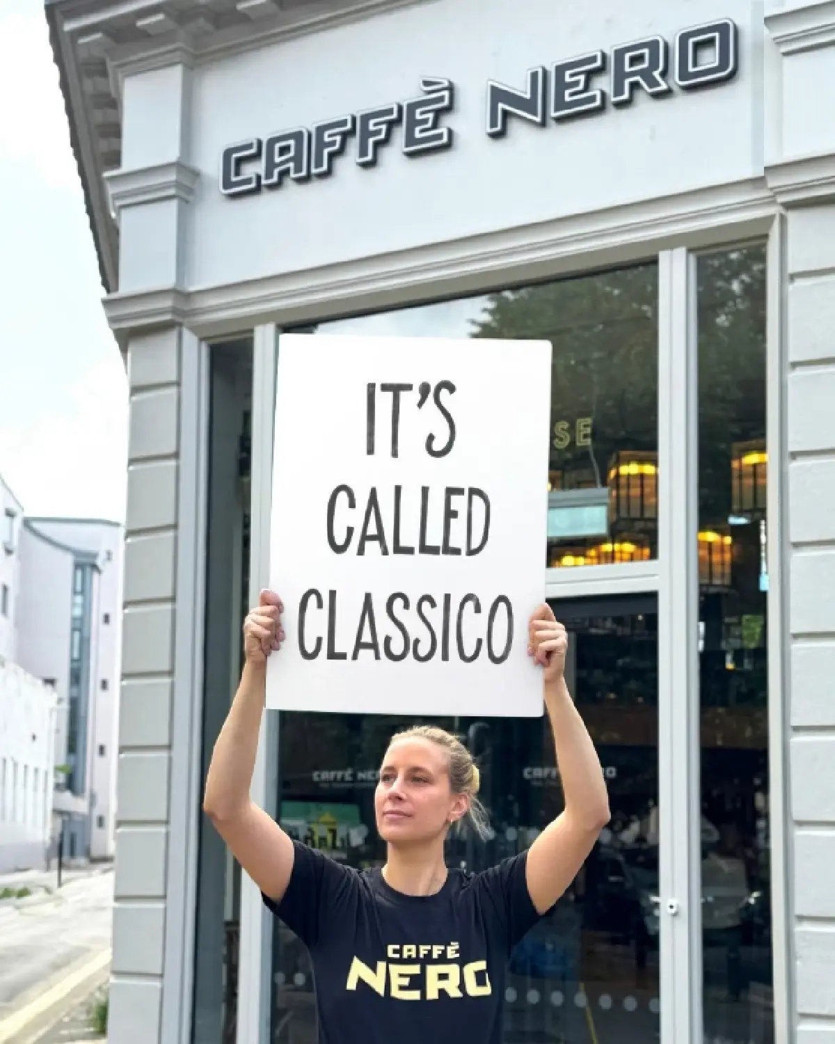 'Iced Velvet Americano' เมนูดังในตลาดกาแฟอังกฤษ