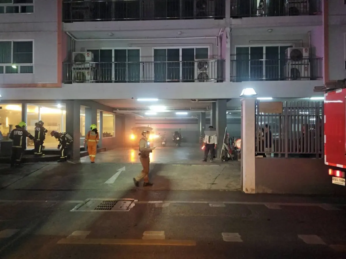 ด่วน เกิดเหตุ ไฟไหม้โรงแรมหรู สุขุมวิท 39 เขตวัฒนา อพยพหนีตายวุ่น