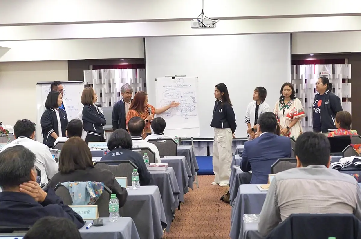 'ดร.เศรษฐพุฒิ-ศ.วุฒิสาร' บรรยายอนาคตเศรษฐกิจ-สังคมไทย หลักสูตร บยสส.รุ่นที่ 4