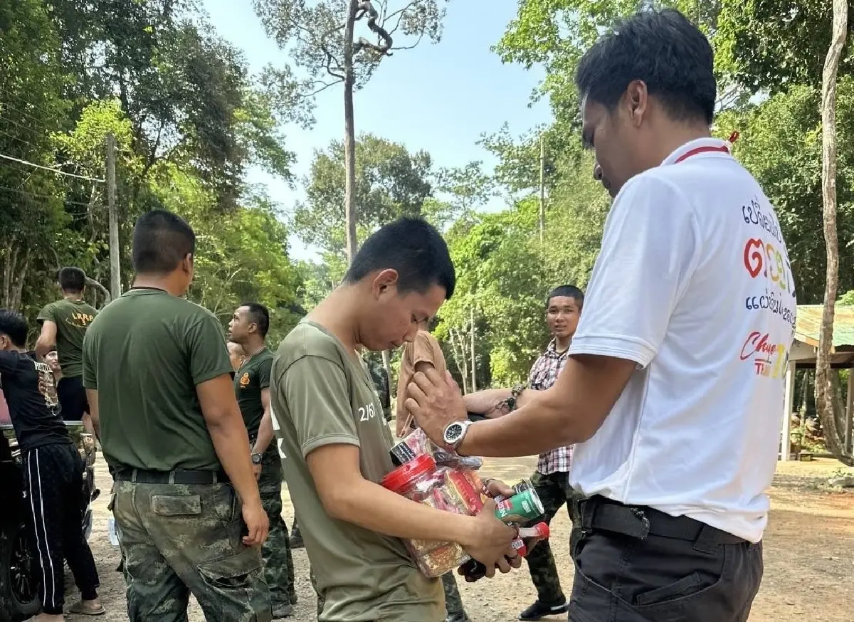 'มาดามหยก'ฟาด นักการเมือง-เกรียนคีย์บอร์ด ปากแจ๋ว  รู้ยังทหารมีไว้ทำไม