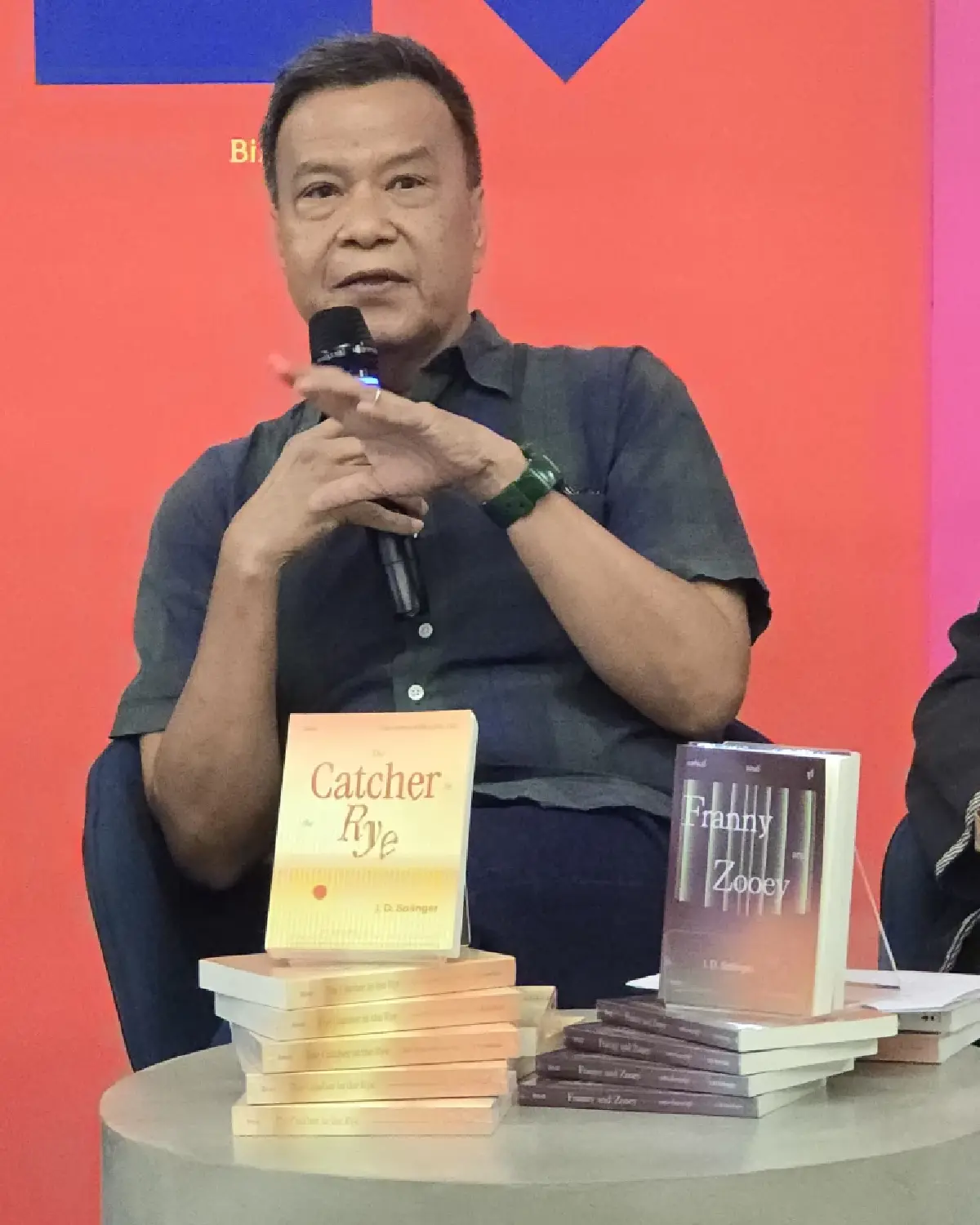 จะเป็นผู้คอยรับไว้ ‘The Catcher in the Rye’ กับการแปลภาษาไทย ครั้งที่ 4