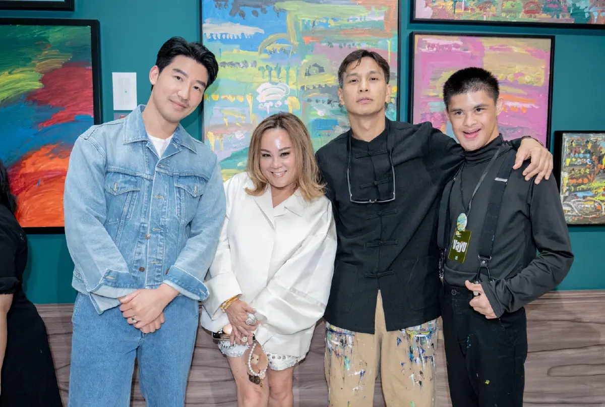 'JUST LET ME BE' ผลงานจากปลายพู่กันผู้มีภาวะดาวน์ซินโดรมและบกพร่องทางสติปัญญา