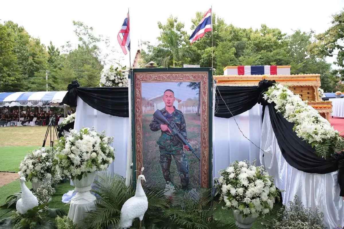 สดุดีทหารกล้า พระราชทานเพลิงศพ 5 ทหารหาญ พลีชีพปกป้องอธิปไตยไทย