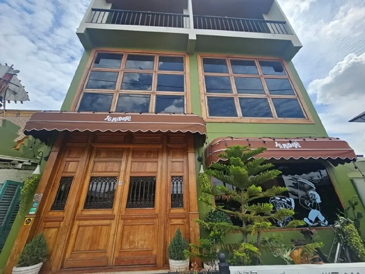 Himidori (ฮายมิโดริ) คาเฟ่ฮาลาล สไตล์ญี่ปุ่นปนฝรั่ง ย่านประเวศ