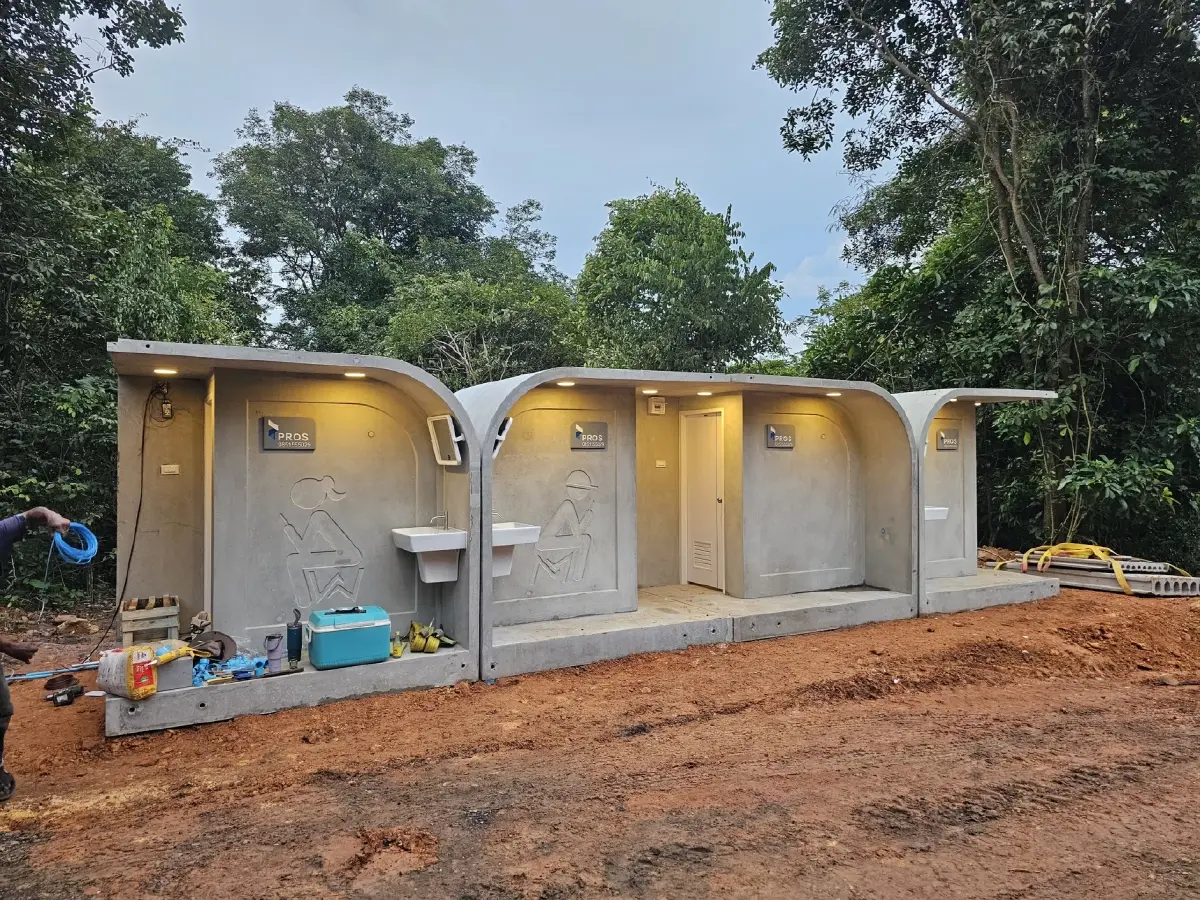 น้ำใจคนไทย! Pros Concrete มอบ 'ห้องน้ำสำเร็จรูป' ให้ทหารแนวหน้า