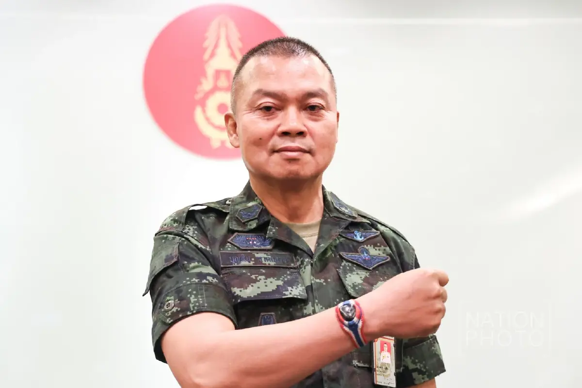 แม่ทัพภาคที่ 2 รับมอบโดรน อุปกรณ์ ส่งต่อแนวหน้า ชายแดนไทย-กัมพูชา