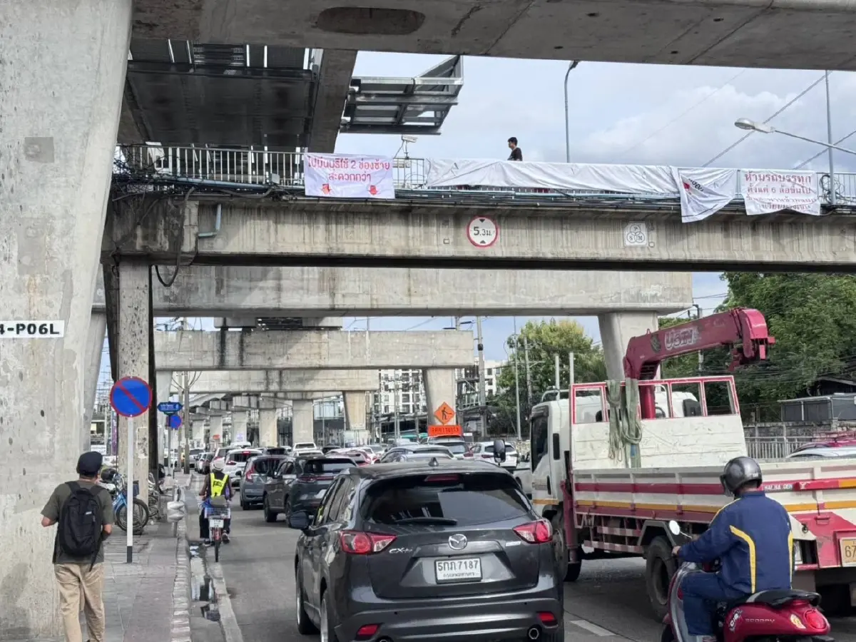 รถติดหนัก ถนนแจ้งวัฒนะ กระทบจากซ่อมรอยต่อสะพานข้ามวงเวียนบางเขน