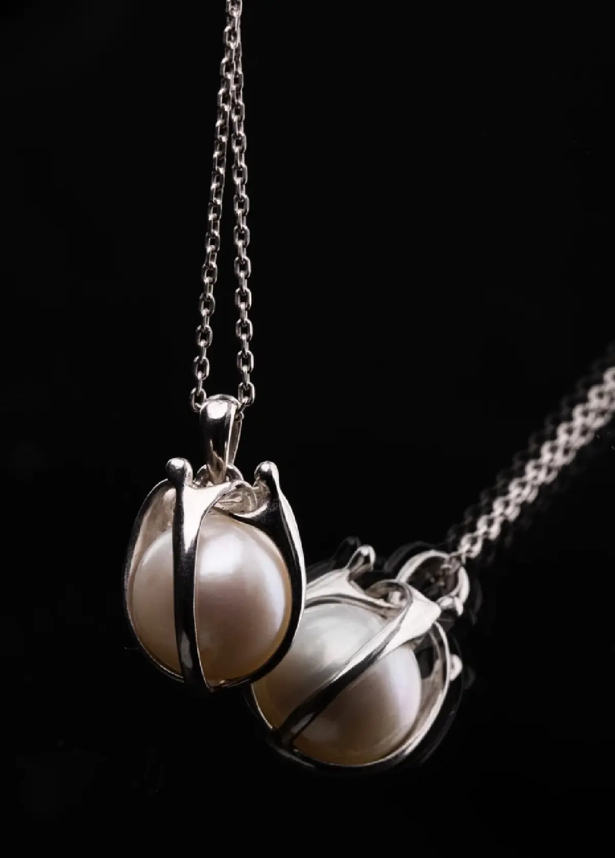 'Matara x Chekh' ไข่มุกแบรนด์ไทยจับมือกับศิลปินยูเครน