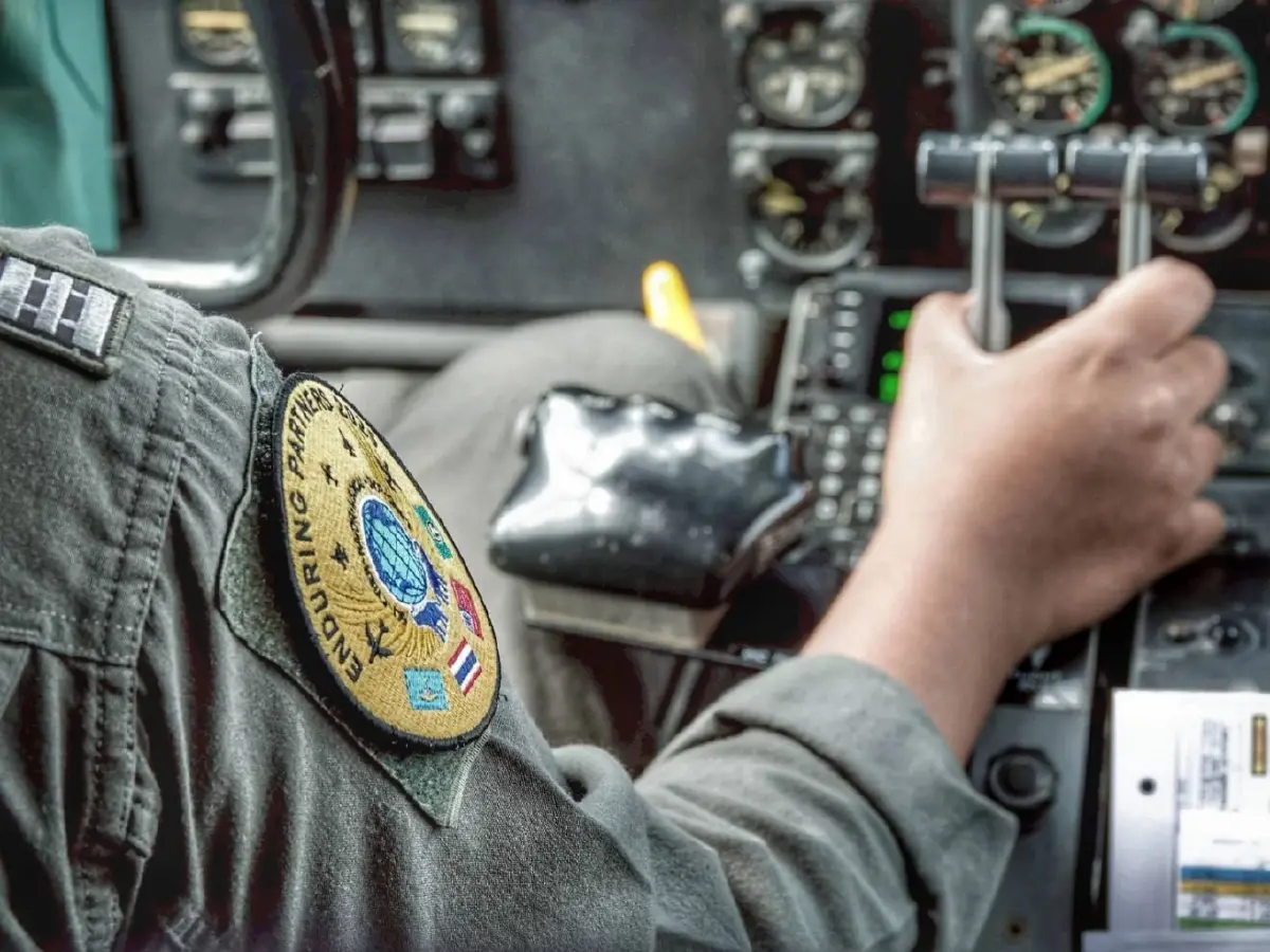 ส่งด่วน ยุทโธปกรณ์ ให้ทหารแนวหน้าพื้นที่การรบ ทอ.พร้อมปฏิบัติการ