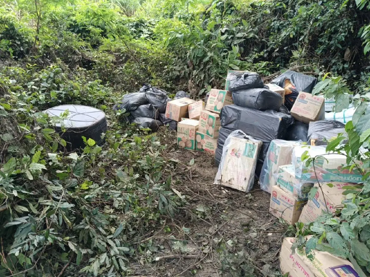 ไหนบอกแบนสินค้าไทย! ทหารยึดเพียบ สินค้าอุปโภค-บริโภค ลักลอบส่งเขมร