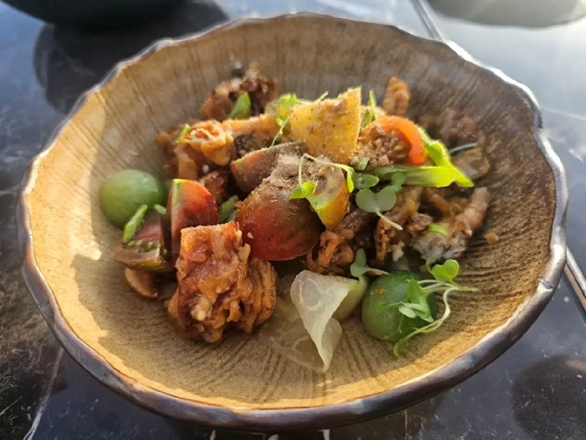 อาหารไทยมื้อค่ำ ระดับมิชลินสตาร์ วิวสุดปัง ที่ 'ฤดูกาล' โดย เชฟต้น