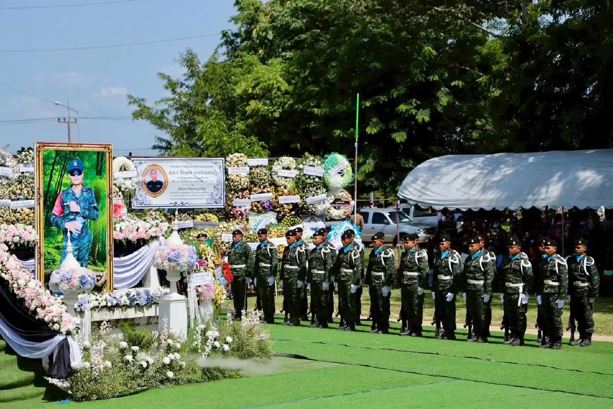 สดุดีทหารกล้า พระราชทานเพลิงศพ 5 ทหารหาญ พลีชีพปกป้องอธิปไตยไทย