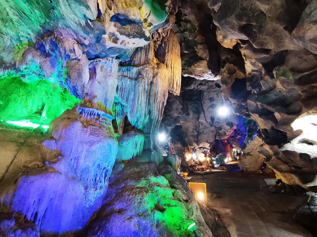 ถ้ำน้ำ ราชบุรี... เมืองใต้ภูผา