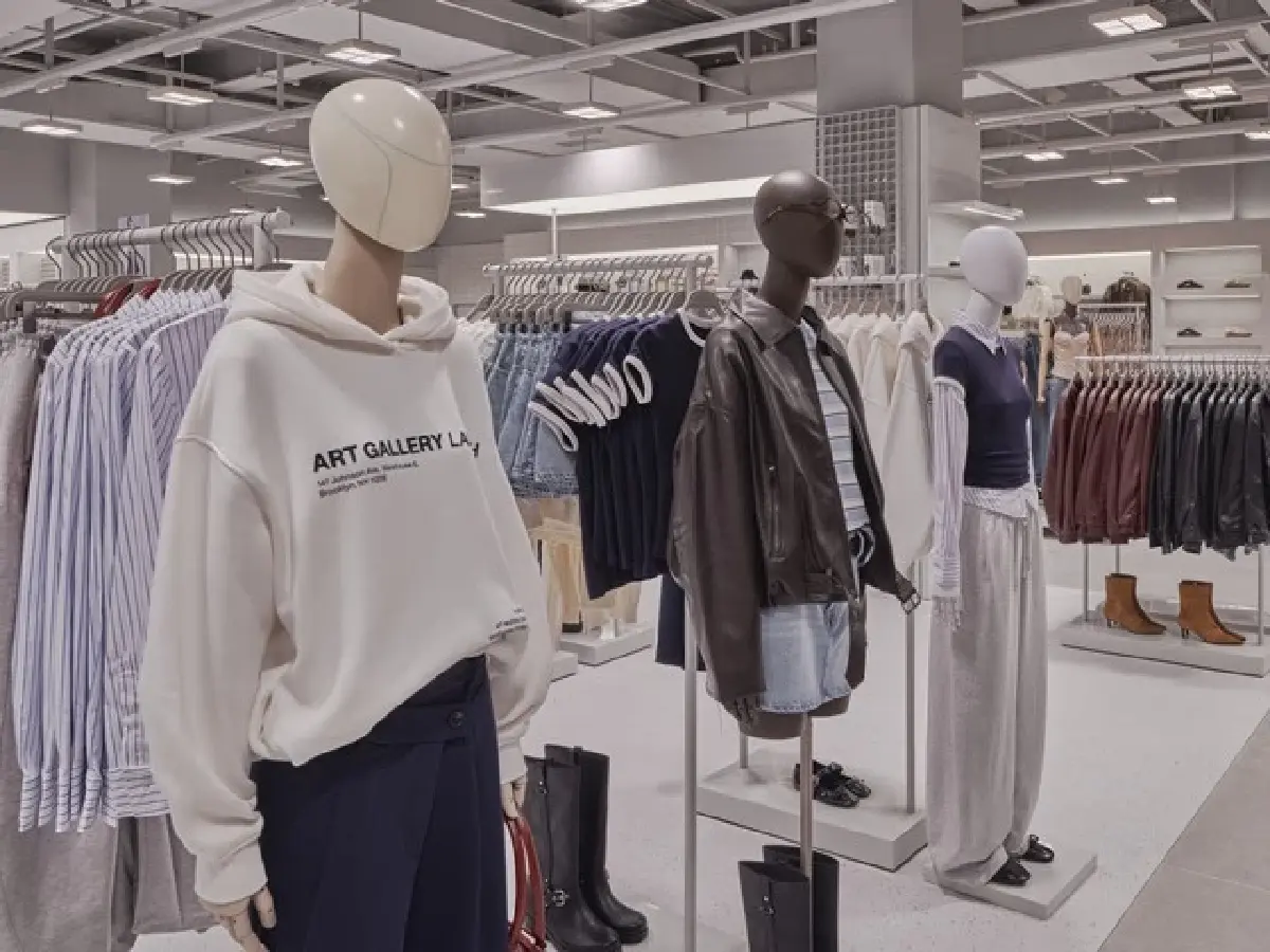 BERSHKA เผยโฉมแฟลกชิพสโตร์ล่าสุด  ณ ศูนย์การค้า เซ็นทรัลเวิลด์