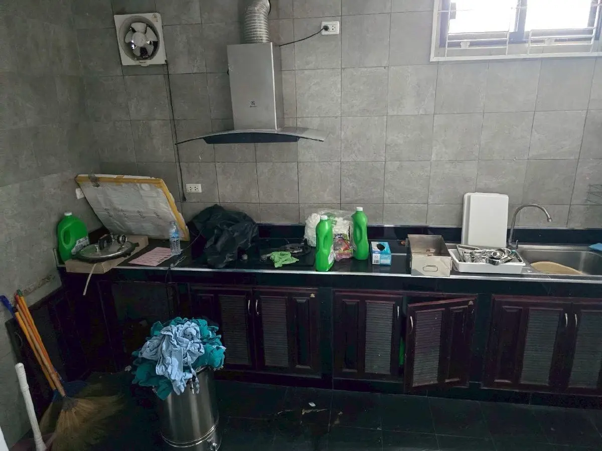 บุกคลินิกดังไร้แพทย์ อันตรายศัลยกรรมทำสวย ฉีดเพิ่มขนาดเจ้าโลก