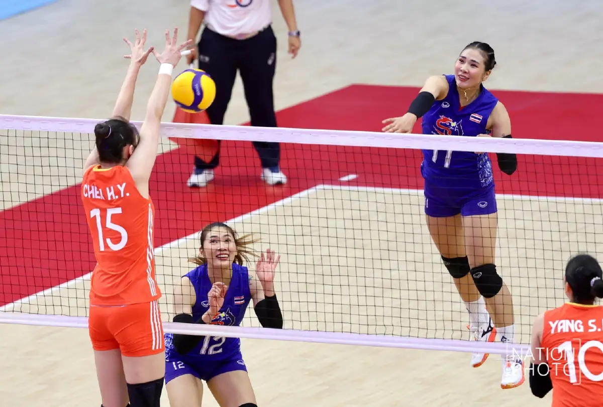 ชื่นมื่น! วอลเลย์บอลหญิงไทย พ่าย จีน 0-3 เซต เกมกระชับมิตรฉลอง 50 ปี
