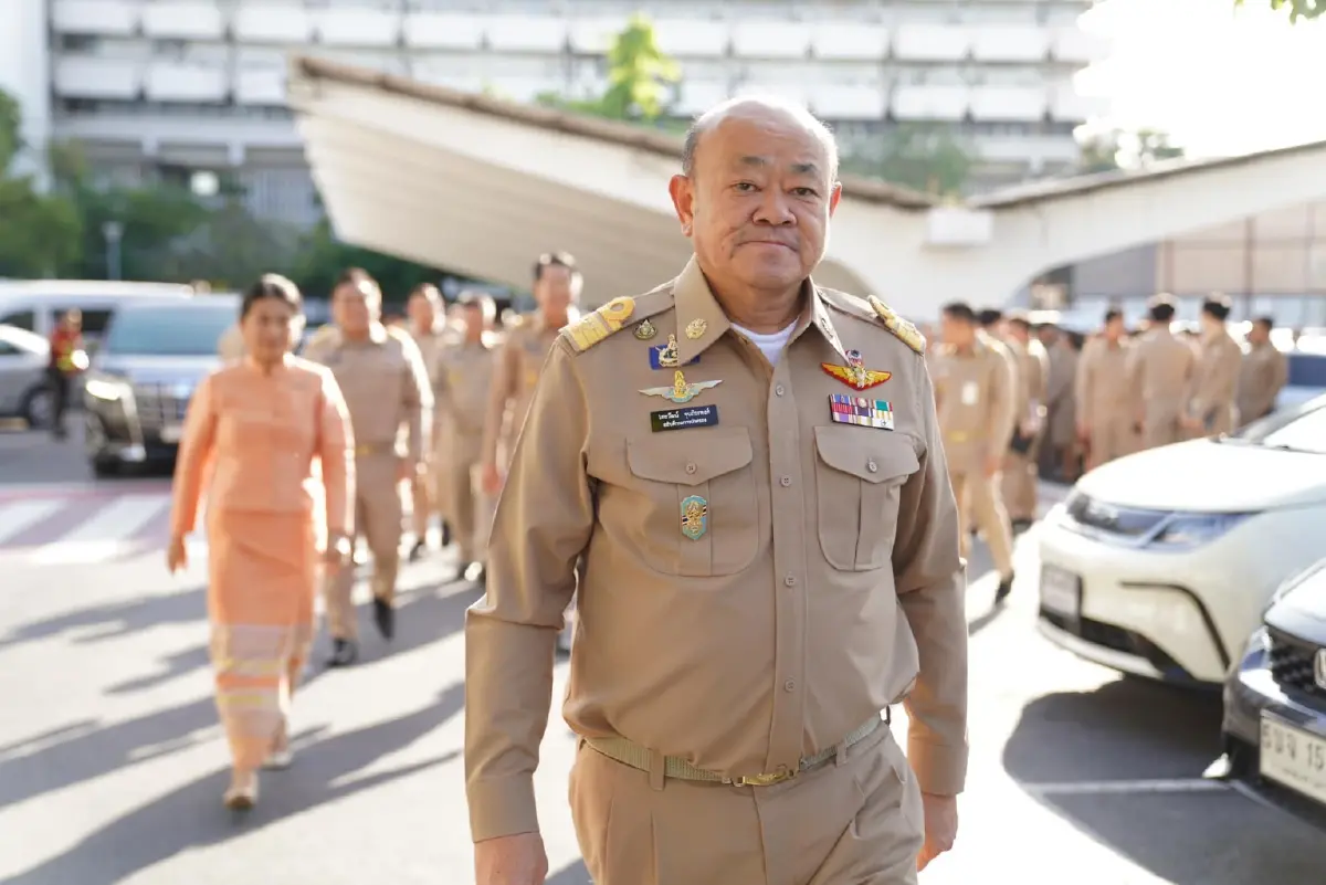 เด้ง ‘8 ผู้ว่าฯ’ ล้างบางสีน้ำเงิน  ตีฐาน ‘ภูมิใจไทย’ ขยี้ ‘ชิดชอบ’