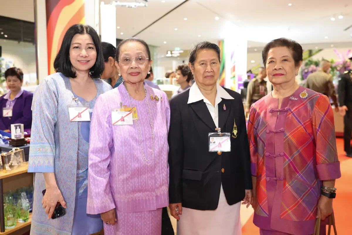 กรมสมเด็จพระเทพฯ ทรงเป็นประธานเปิดงาน สานสายใยเพื่อผลิตภัณฑ์สายใจไทย ครั้งที่ ๒๗