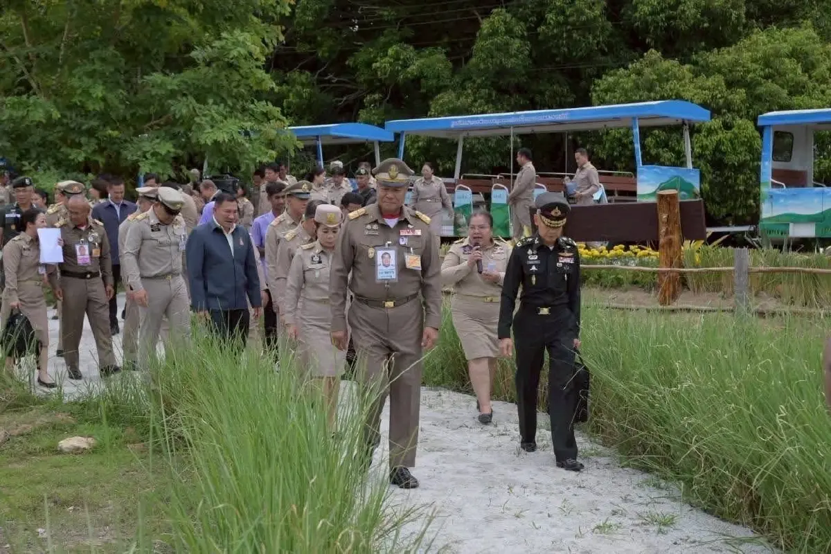 อธิบดีกรมพัฒนาที่ดิน ร่วมประชุมโครงการพระราชดำริสัญจรปี 68