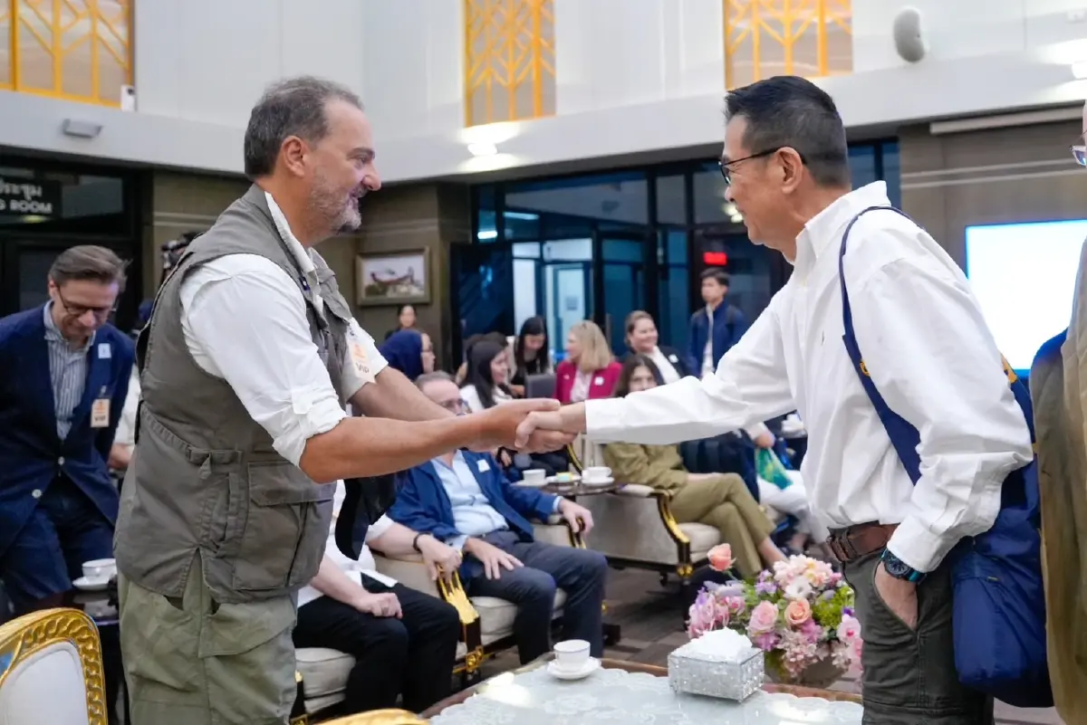 กต. โชว์หลักฐาน 33 คณะทูต จี้ประชาคมโลก กดดันกัมพูชา เก็บกู้ทุ่นระเบิด