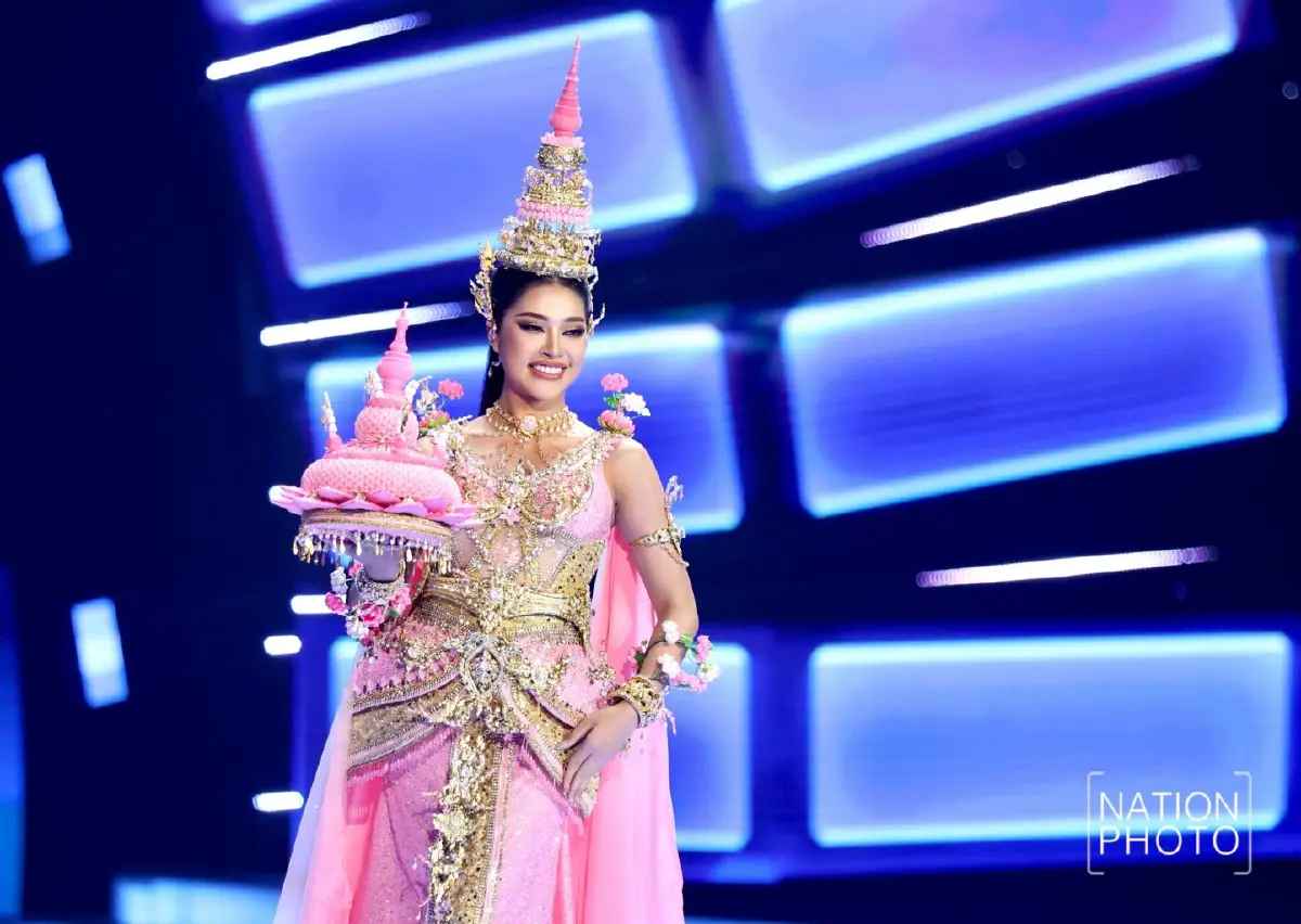 เผยโฉม ชุดประจำชาติ Miss Universe Thailand 2025 เฉิดฉายเวทีจักรวาล