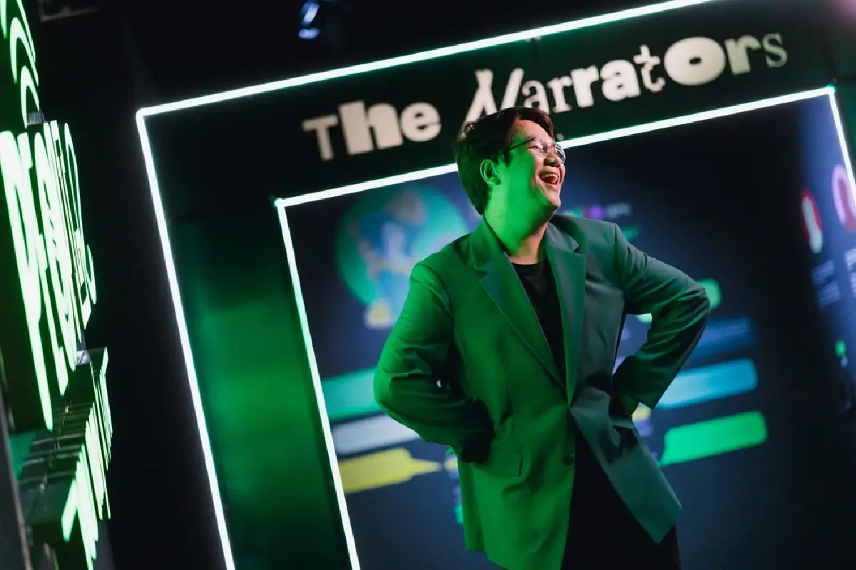 People You May Know พอดแคสต์ที่ถูกล้มเทปมากที่สุด ในฟาโรส สตูดิโอ