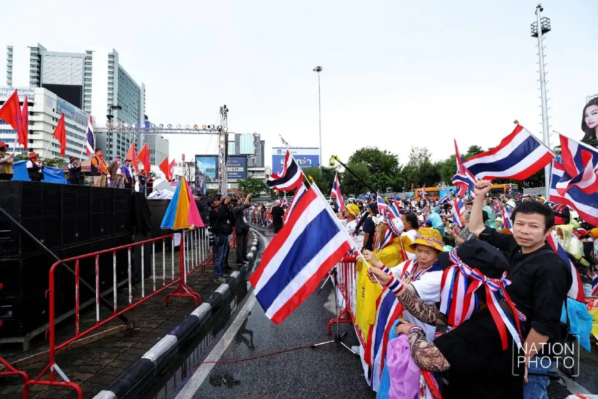 จับตา! การเมืองร้อน อนุสาวรีย์ชัยฯ ม็อบรวมพลังแผ่นดินฯ ชุมนุมใหญ่