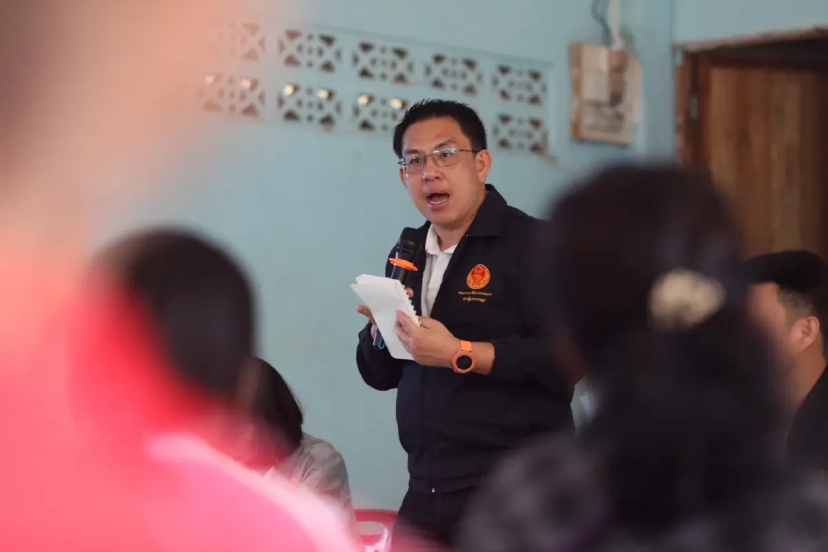 ผู้นำฝ่ายค้านเปิดเวที 2 จว.ชายแดน แนะรัฐเปิดจุด one-stop เยียวยา