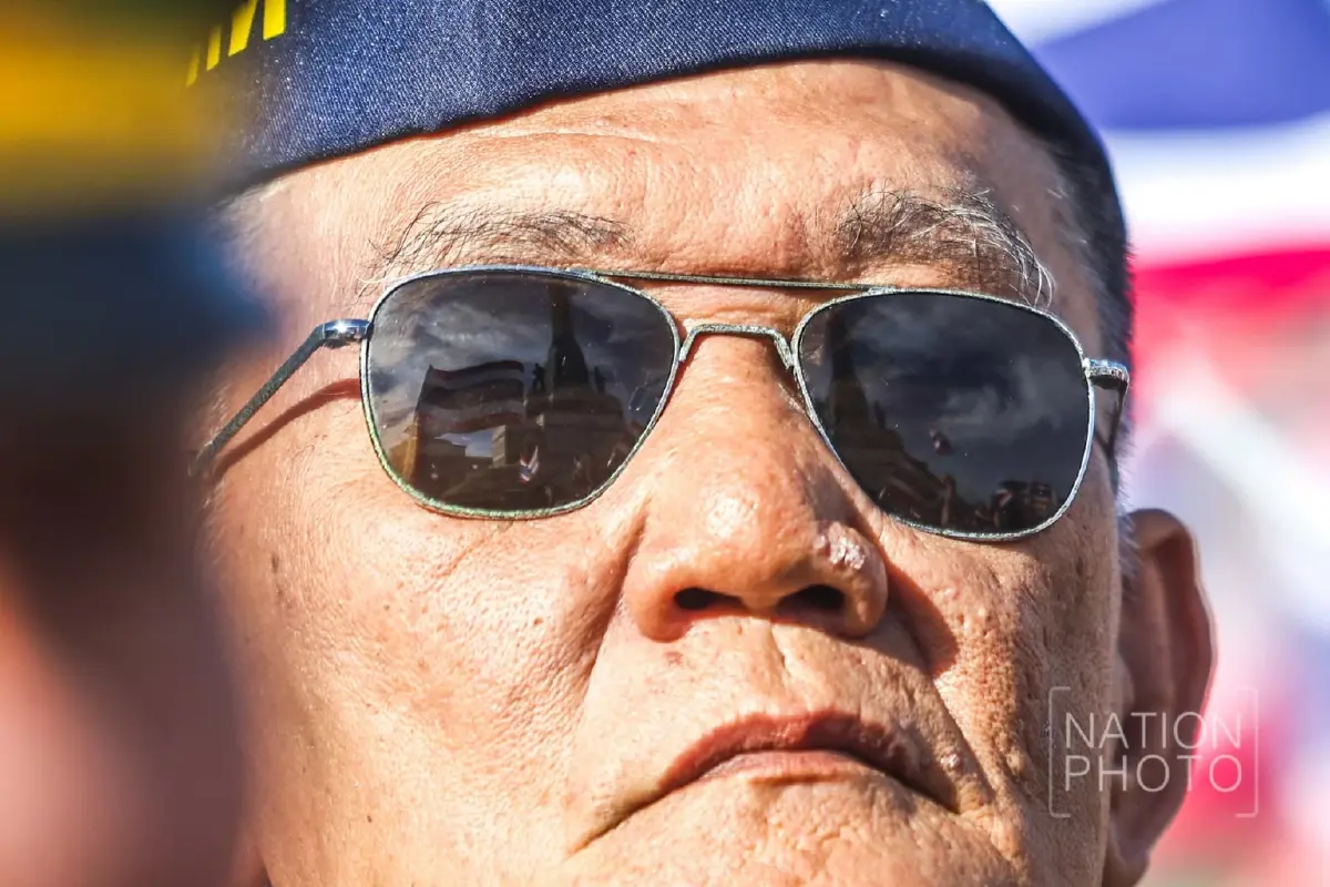 'ทหารผ่านศึก' รวมพล อนุสาวรีย์ฯ ปกป้องแผ่นดิน ส่งใจถึงแนวหน้า สดุดีผู้กล้า