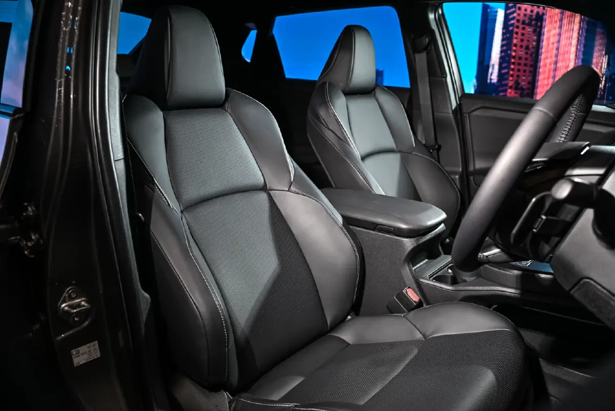 เปิดสเปค โตโยต้า 'bZ4X' อีวี เอสยูวี 2 ตัวเลือก พร้อมส่งมอบ พ.ย.