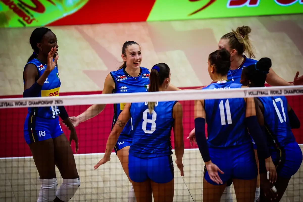 ดูสด ถ่ายทอดสดวอลเลย์บอลหญิง 'บราซิล พบ ฝรั่งเศส' ชิงแชมป์โลก 2025