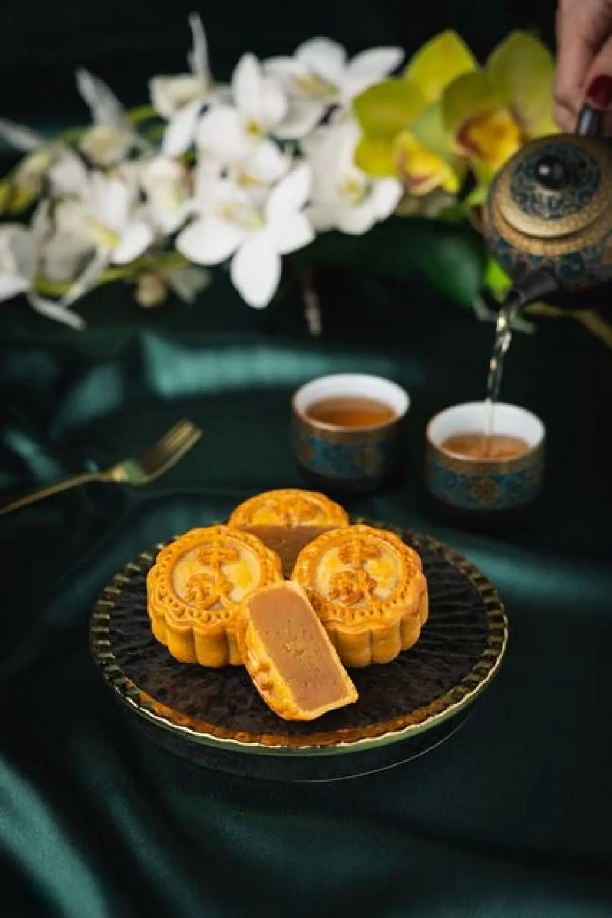 ‘20 แบรนด์’ ขนมไหว้พระจันทร์ 2025 ที่ไหน กล่องสวย ขนมอร่อย