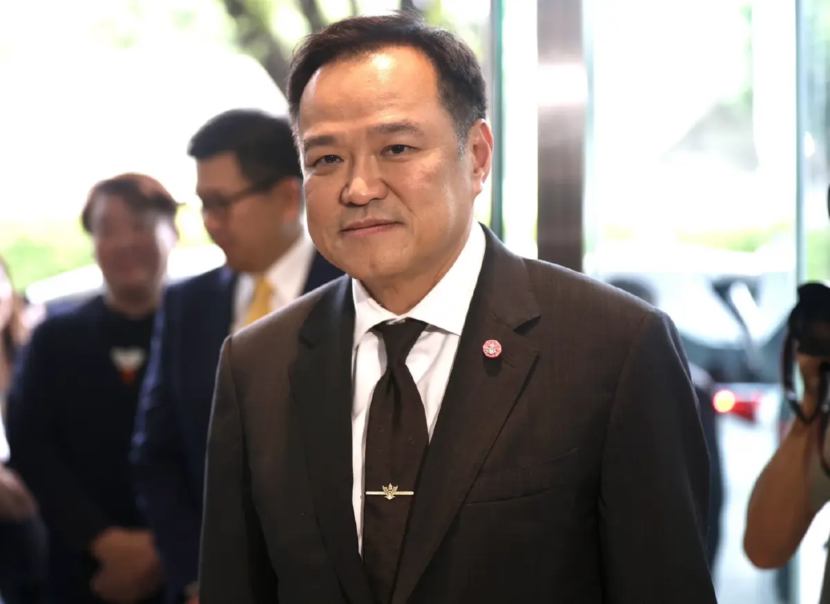 ภูมิใจไทย‘ดีล-ดูด’สูตรสานฝัน  ‘นายกฯหนู’ สู่ผู้นำสมัยสอง ?