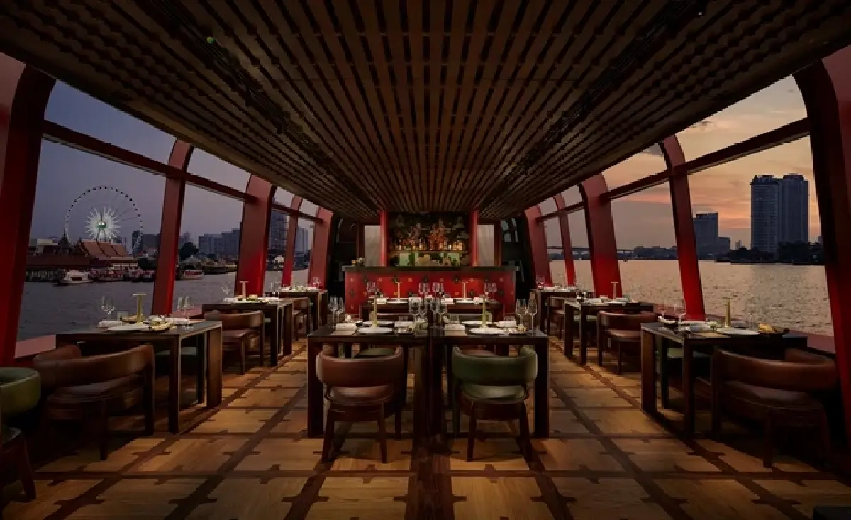 ‘เรืออัปสรา’ ชมสายน้ำเจ้าพระยา ชิม ‘อาหารไทยร่วมสมัย’