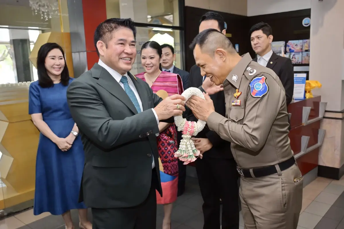 ‘อรรถกร’ ลุยปัดฝุ่นโมเดล ‘คนละครึ่ง-เราเที่ยวด้วยกัน’ กระตุ้นท่องเที่ยว