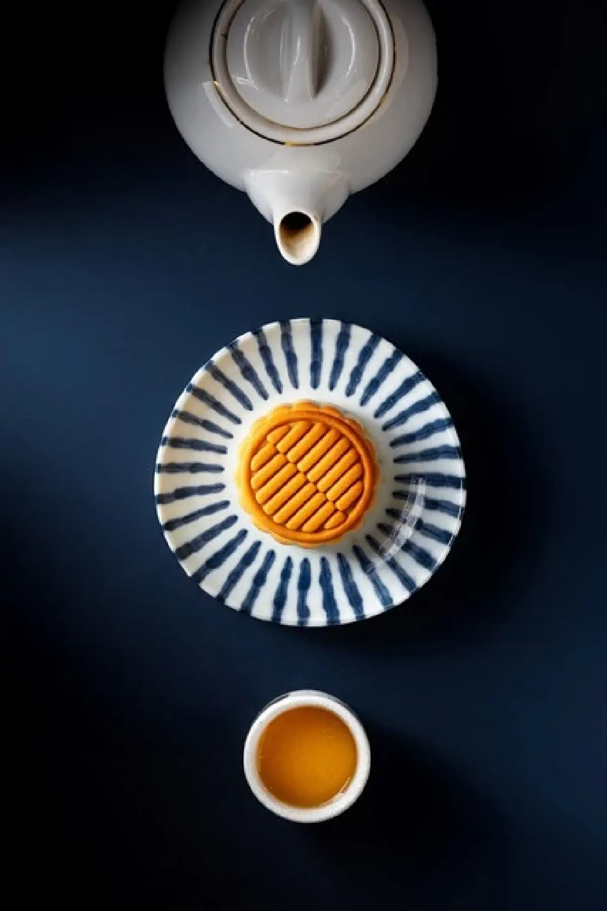 ‘20 แบรนด์’ ขนมไหว้พระจันทร์ 2025 ที่ไหน กล่องสวย ขนมอร่อย