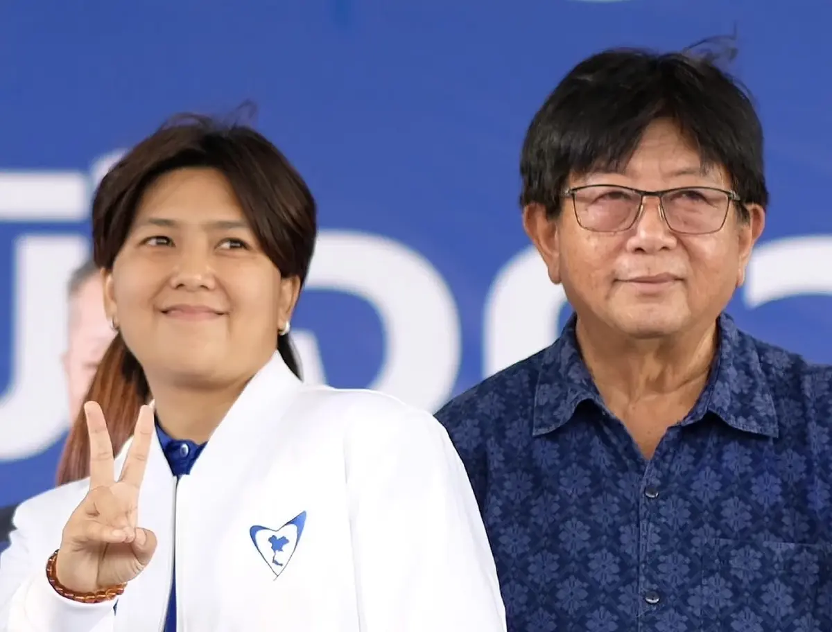 ศึกขุนหาญ-ภูสิงห์ 'น้ำเงิน'เป็นต่อ 'แดง'โดดเดี่ยว