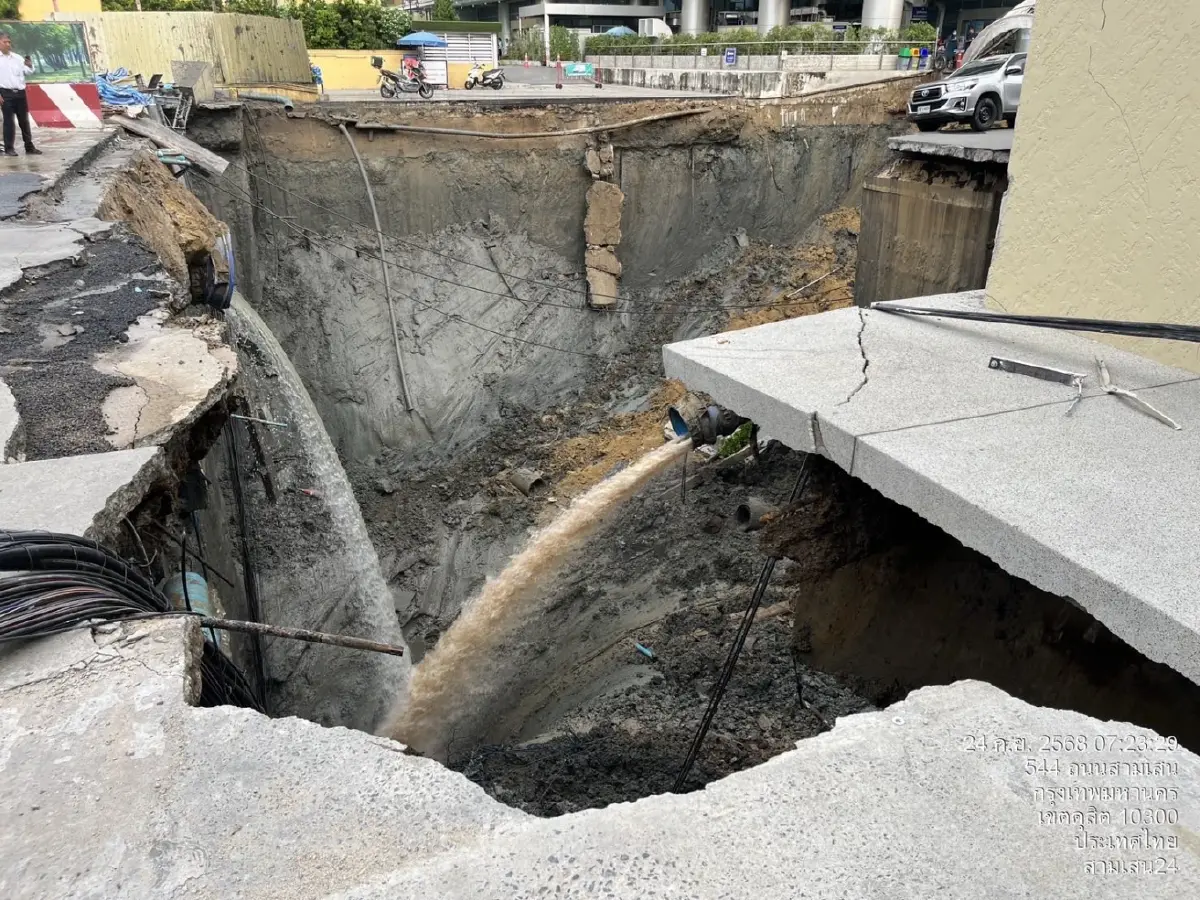 คืบหน้าถนนทรุดตัว รพ.วชิรพยาบาล ประกาศปิดโรงพยาบาล - หยุดเรียน