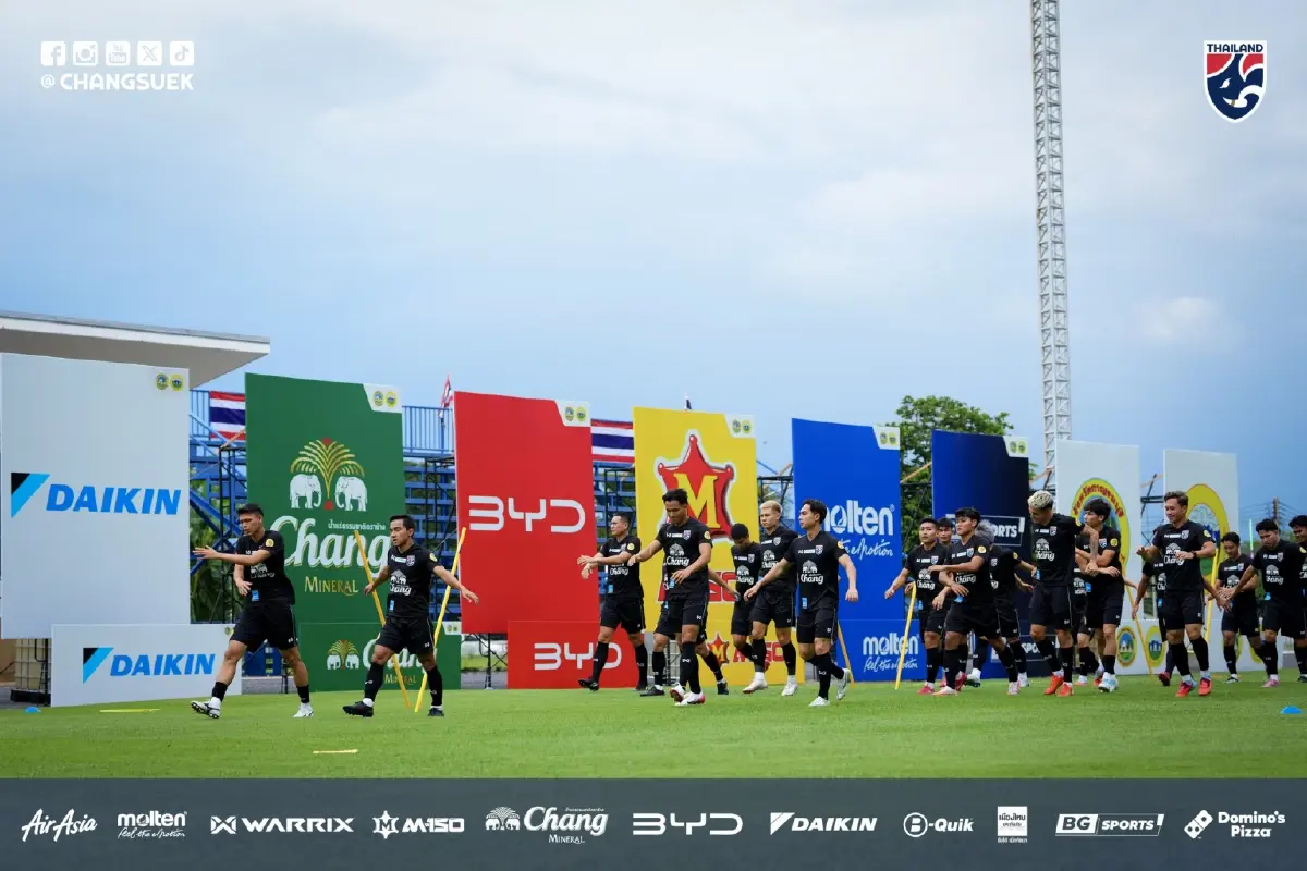 LIVE ถ่ายทอดสดฟุตบอล 'ทีมชาติไทย พบ ฟิจิ' ดูบอลสด คิงส์คัพ ครั้งที่ 51