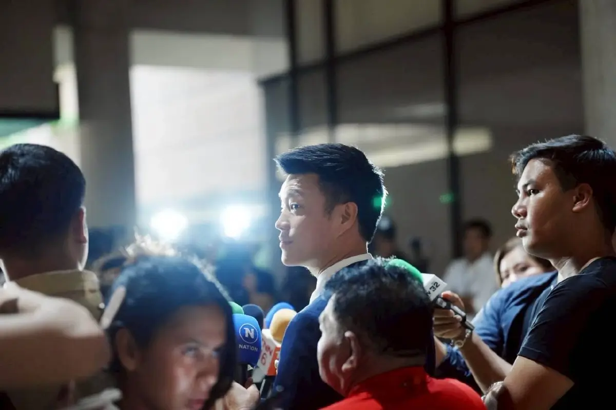 ‘เท้ง’ อุ้ม ‘หนู’ นายกฯ เมิน พท. ชู 'ชัยเกษม' ปัดกระแส สส.ปชน.ฟรีโหวต