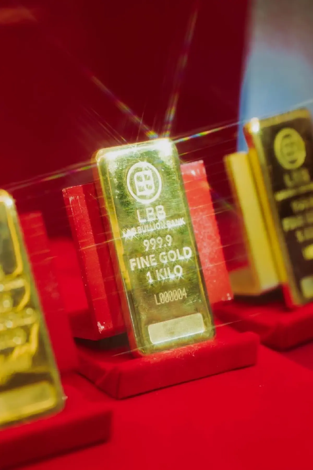 สปป.ลาว เปิดประวัติศาสตร์ใหม่ 'เทศกาลทองคำ 2025' ปักหมุดสู่ฮับทองคำโลก