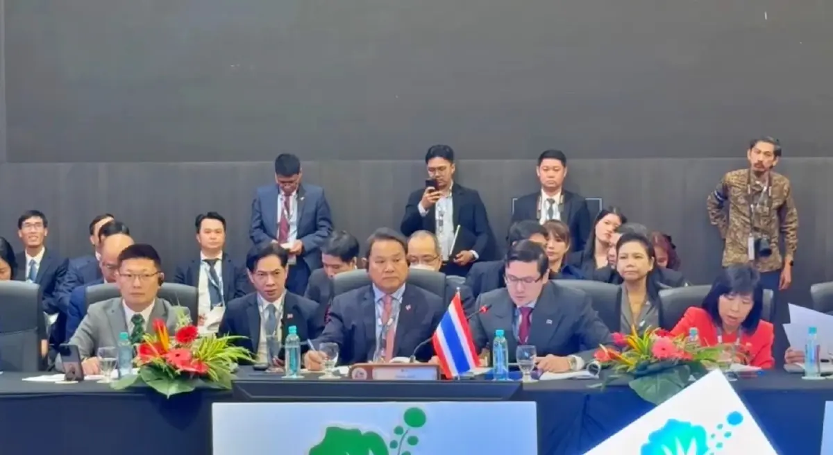 'โรม' เบรค'ควร สุดารี' กลางวงAIPA ค้านชงวาระด่วนเปิดด่านไทย-กัมพูชา