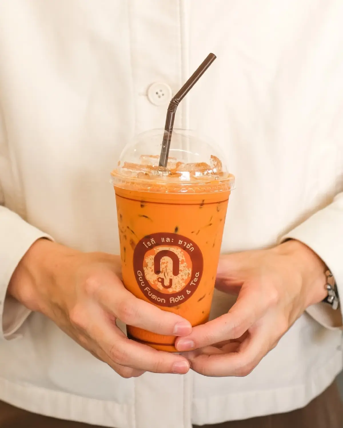 ‘กูโรตีเชียงใหม่’ ผู้คิดค้น ‘ทิชชู่วิปฝอยทอง’ โกยยอดขายเดือนละ 2 ล้าน ย้ำไม่เคยมีสาขาในกรุงเทพ