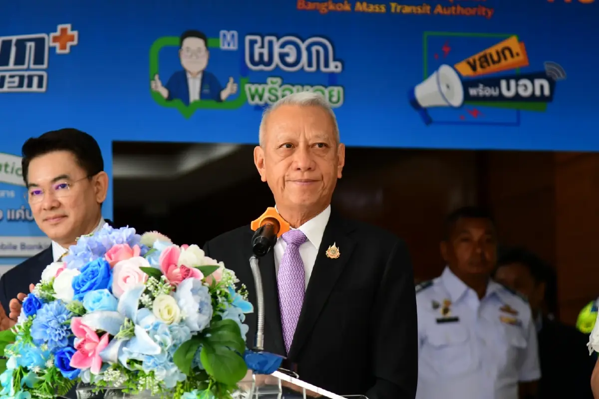 'พิพัฒน์' เร่ง ขสมก.หารถเมล์อีวี 1,520 คัน กำหนดราคา 8 บาทตลอดสาย