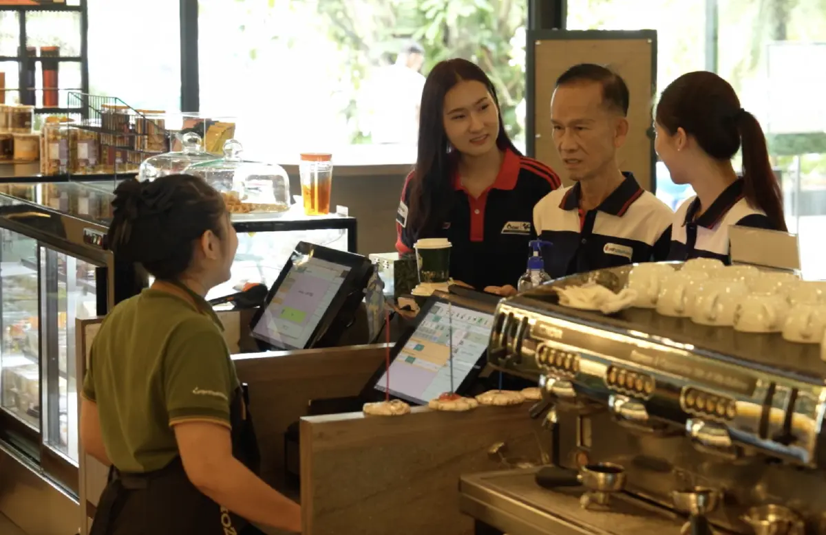 ทายาทปั๊มน้ำมัน PTT Station เผยสูตรลับ! จากปั๊มน้ำมันสู่ 'ไลฟ์สไตล์ฮับ'