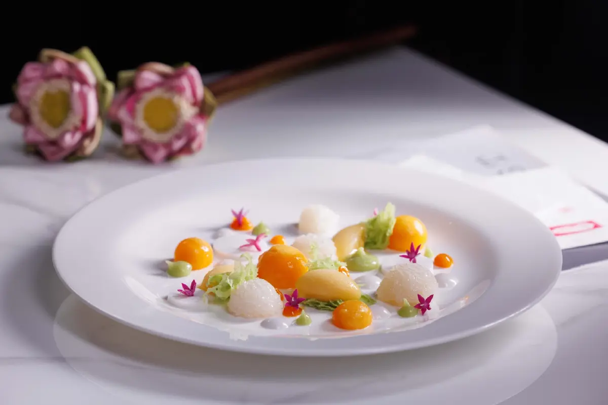 โฟร์แฮนด์ ดินเนอร์  ฉลอง 60 ปี ไทย-สิงคโปร์ ณ ห้องอาหารไทยศาลาทิพย์