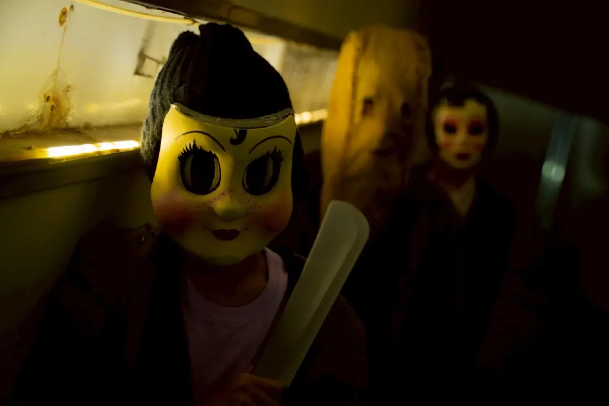 “The Strangers: Chapter 2 อำมหิตฆ่าไม่เลิก” คนแปลกหน้าบุกกรุง