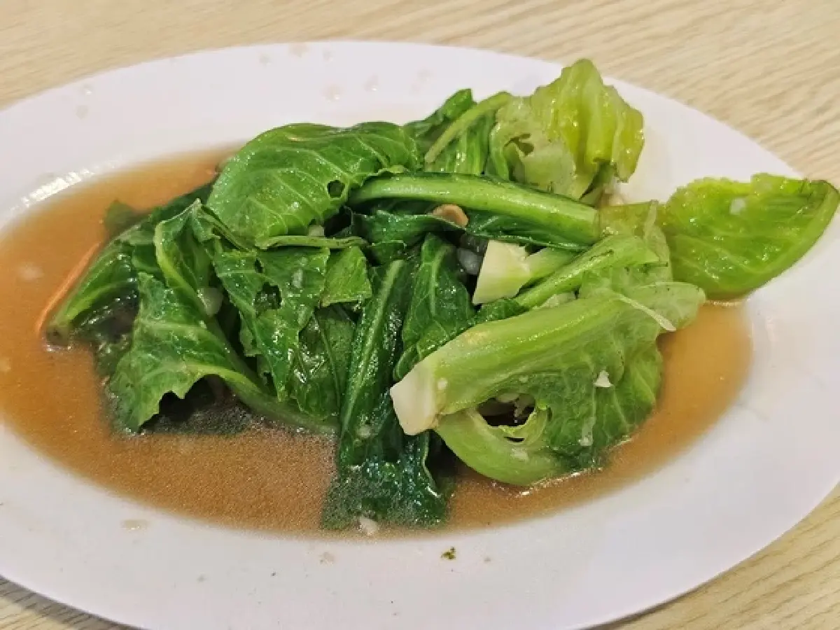 ข้าวต้มเตาถ่าน (ซัวเถา) ‘กับข้าว 60 บาท’ สะอาด อร่อยคุ้มค่า