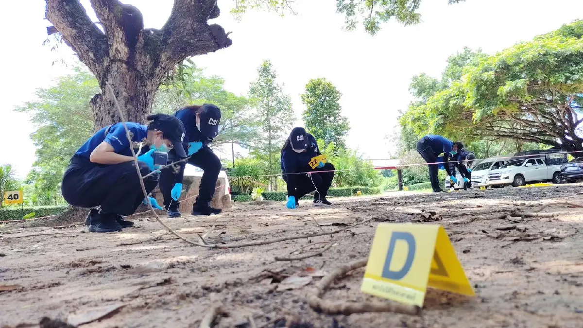 ทบ. เปิดภาพความเสียหาย ปราสาทตาเมือนธม เหตุสู้รบชายแดนไทย-กัมพูชา